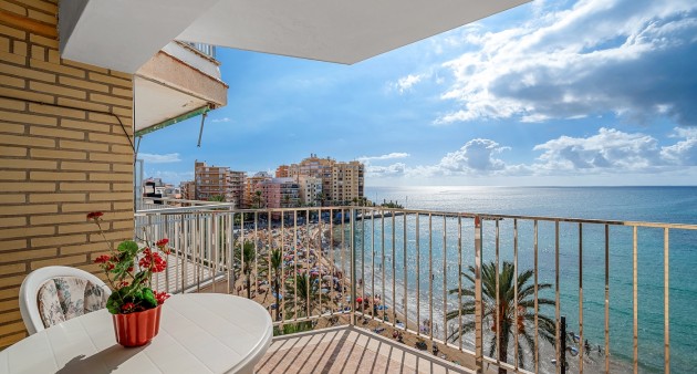 Apartament - Sprzedaż - Torrevieja - K-003465