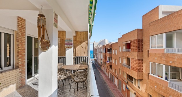 Apartment - Sale - Guardamar del Segura - Guardamar del Segura