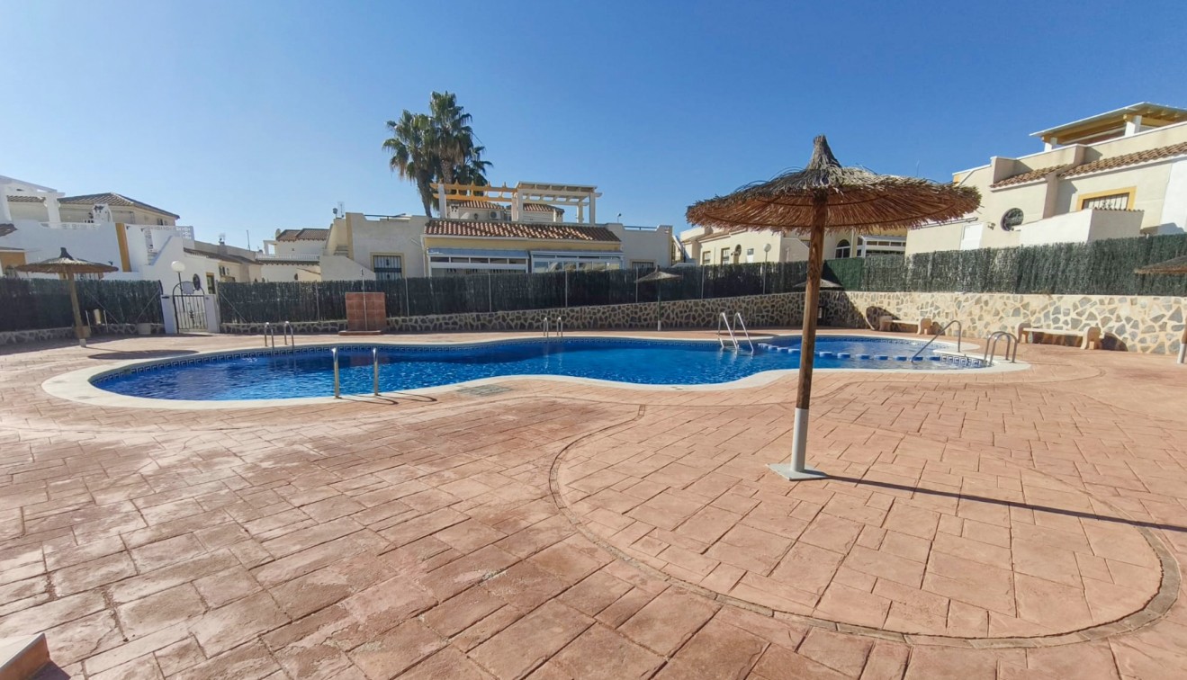 Bruktbolig - Bungalow - Orihuela costa - Los Altos