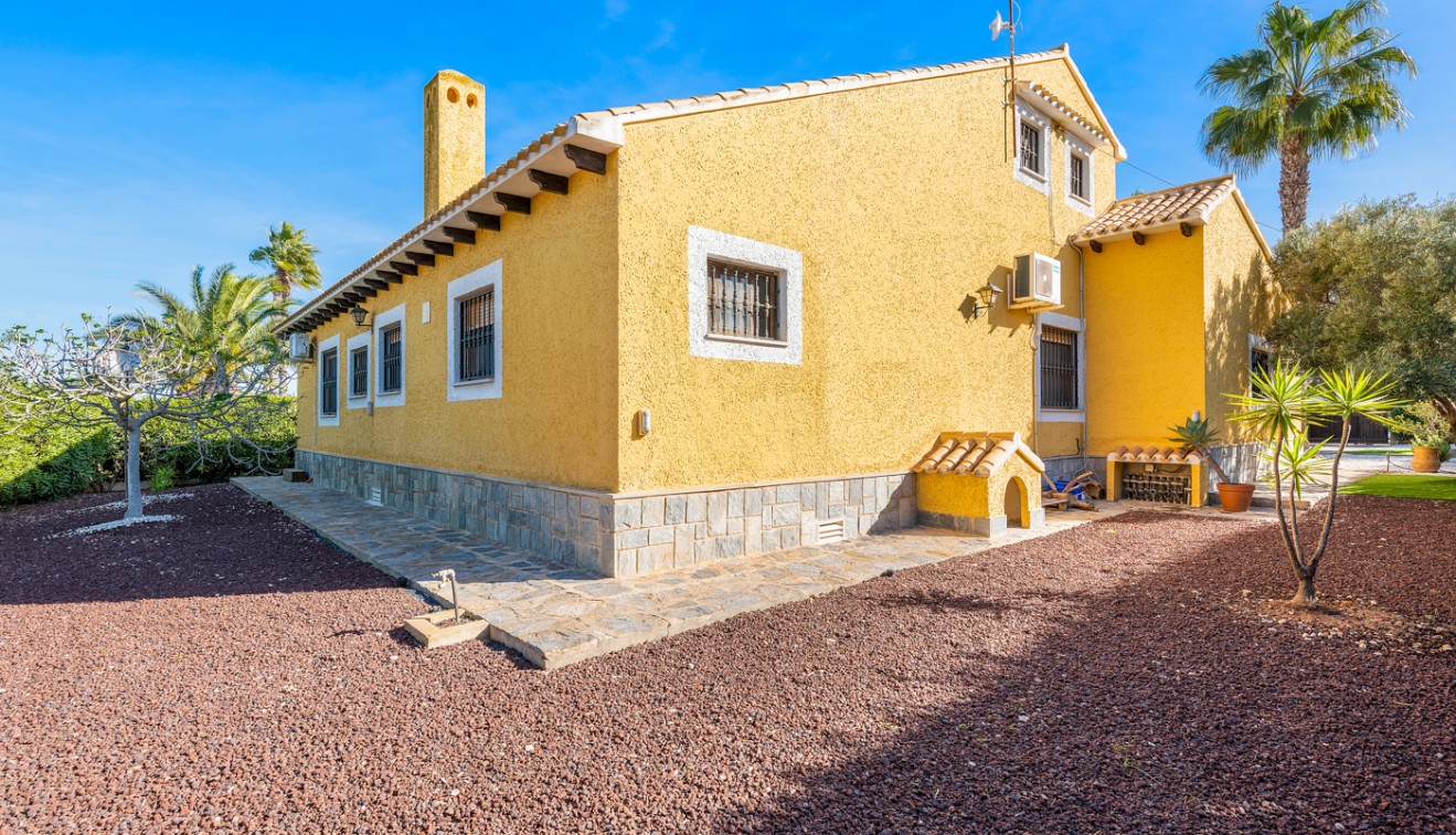 Bruktbolig - Chalet - Cabo Roig