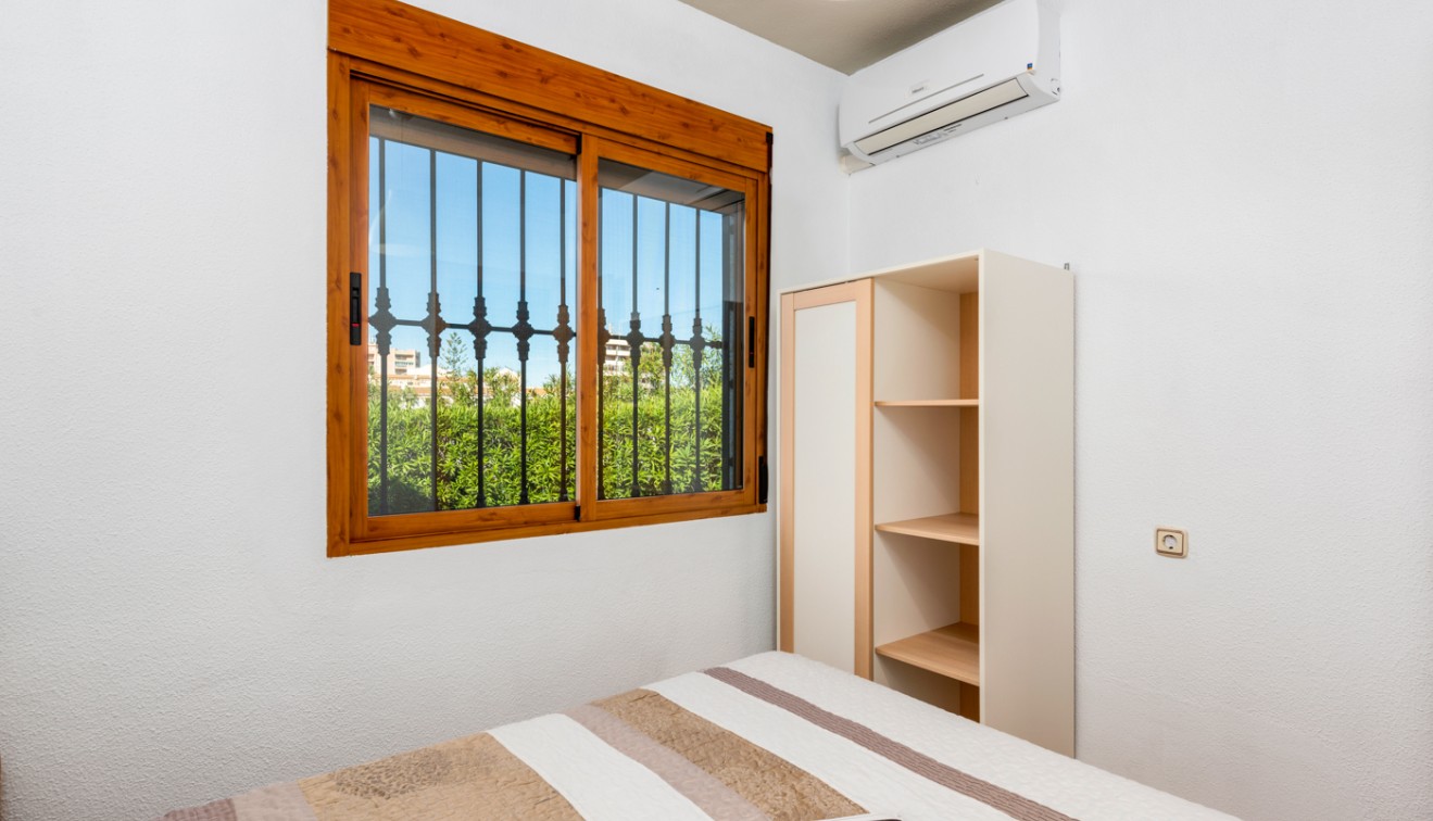 Bruktbolig - Chalet - Cabo Roig