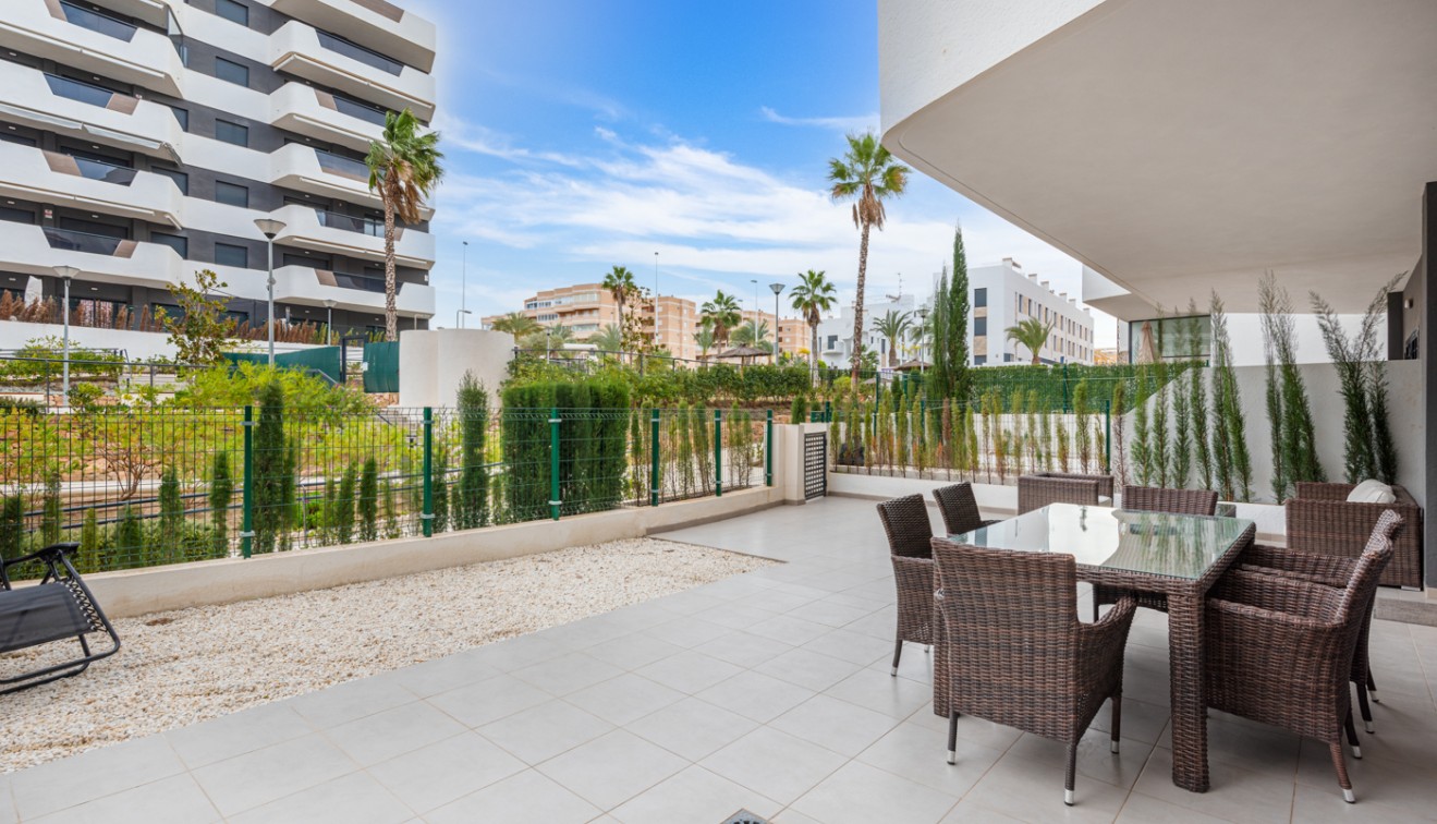 Bruktbolig - Leilighet - Arenales del Sol