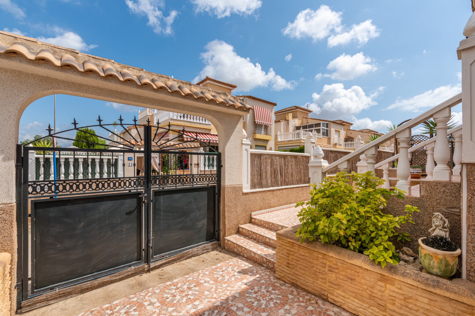 Bruktbolig - Villa - Algorfa - Algorfa - Urb. Montebello