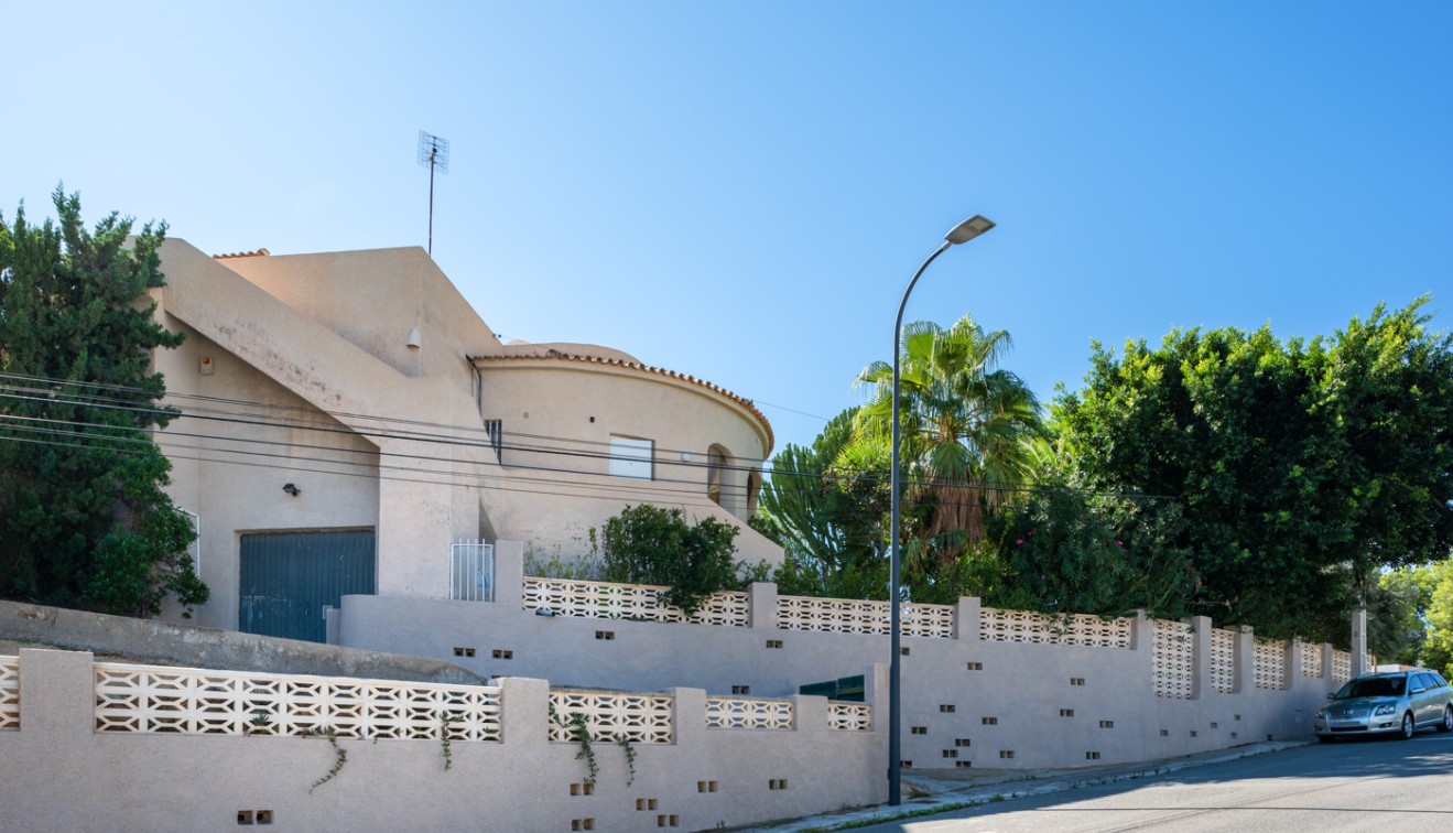 Bruktbolig - Villa - Alicante - El Campello