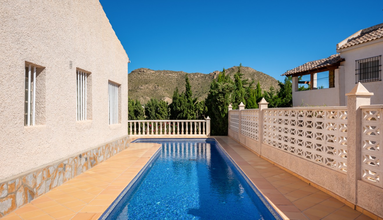Bruktbolig - Villa - Alicante - El Campello