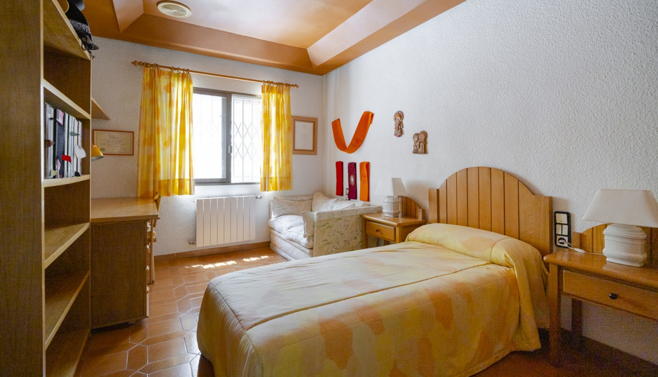 Bruktbolig - Villa - Elche/Elx