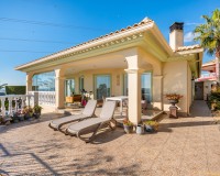 Bruktbolig - Villa - San Fulgencio - Oasis