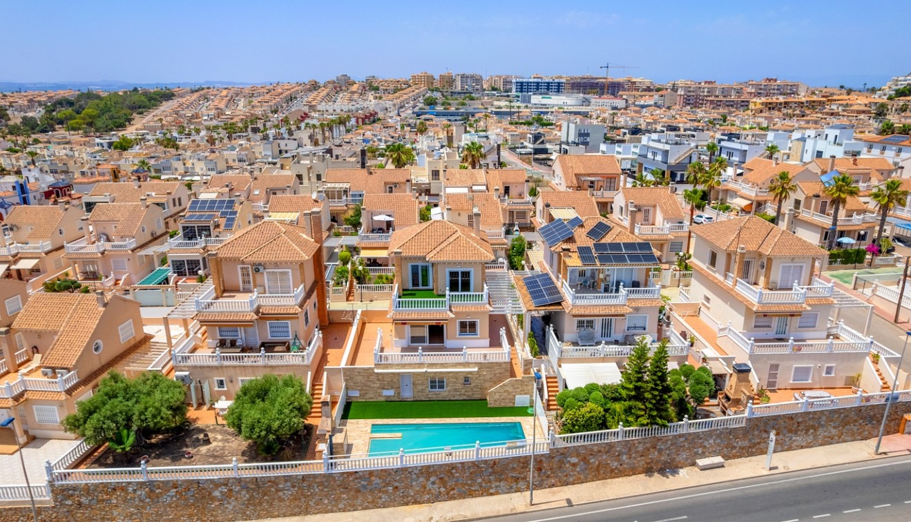 Bruktbolig - Villa - Torrevieja