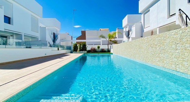 Bungalow - New Build - Pilar de La Horadada - RD-39473