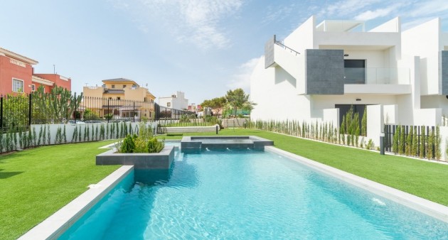 Bungalow - Nieuwbouw - Torrevieja - RD-18694
