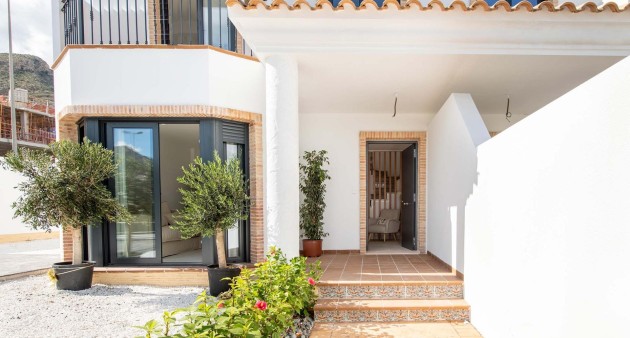 Bungalow - Novostavba - Cox - San Fernando