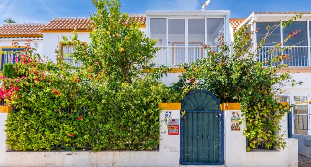 Bungalow - Sale - Orihuela costa - Orihuela Costa