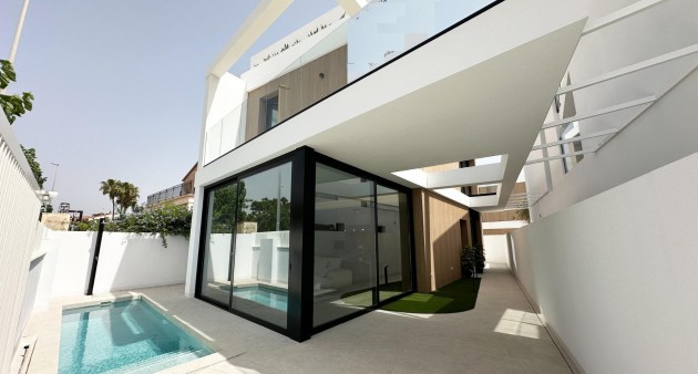 Chalet - Nueva construcción  - Pilar de La Horadada - Torre De La Horadada