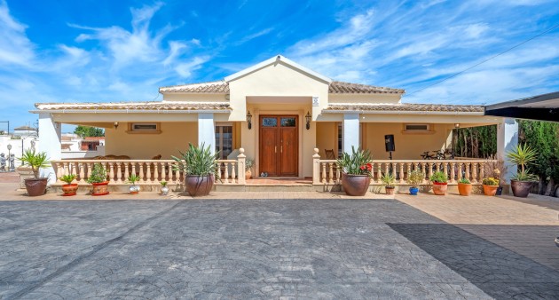 Country estate - Vente - Almoradí - S-003452