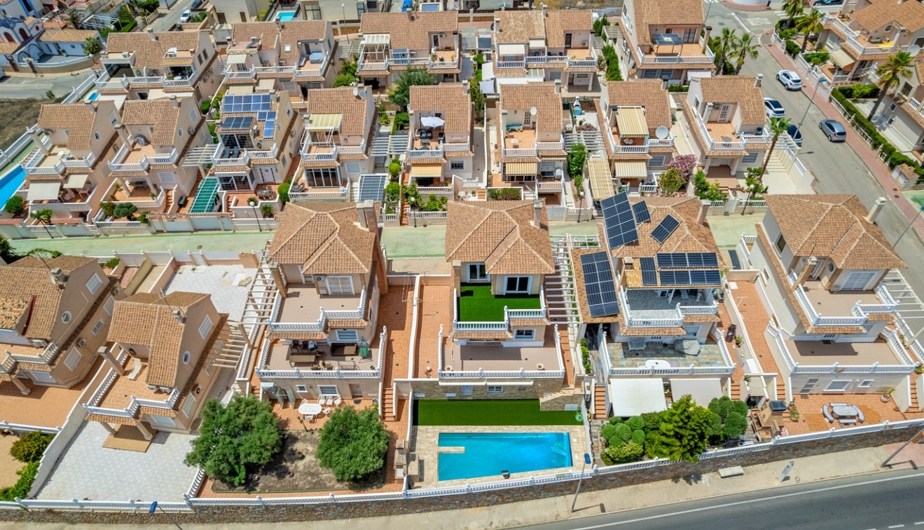 De location - Villa - Torrevieja