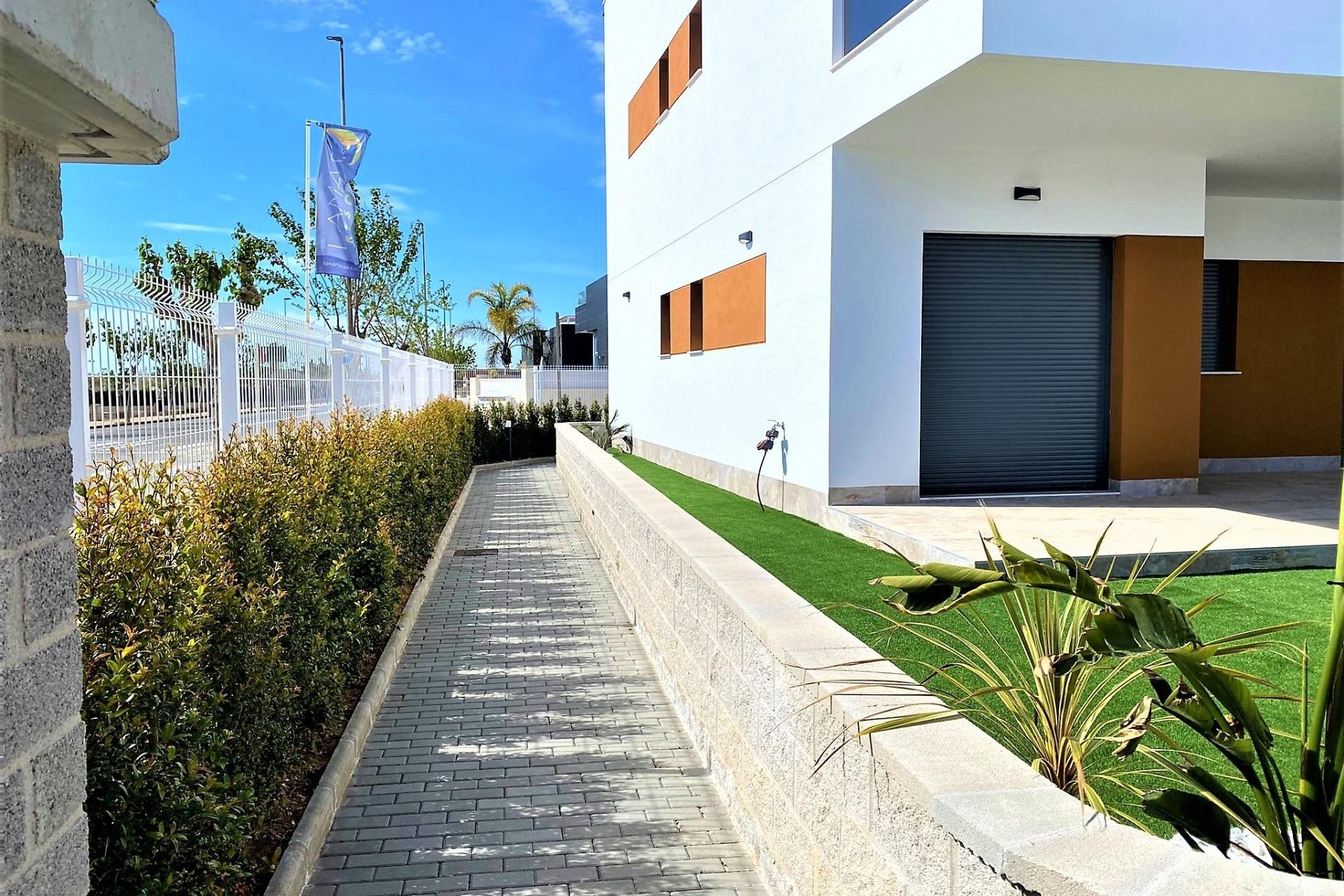 New Build - Bungalow - Pilar de La Horadada - Polideportivo