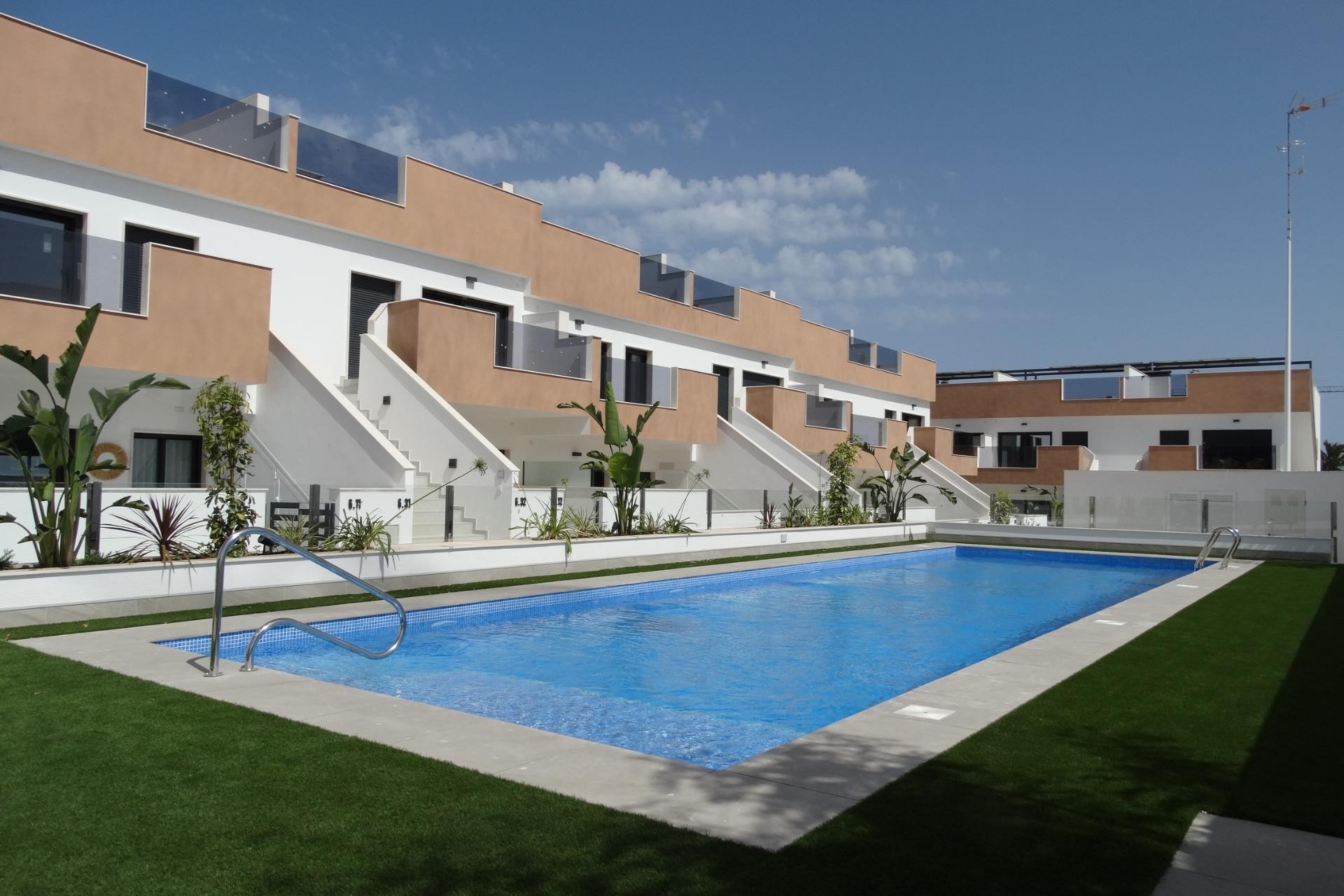 New Build - Bungalow - Pilar de La Horadada - pueblo