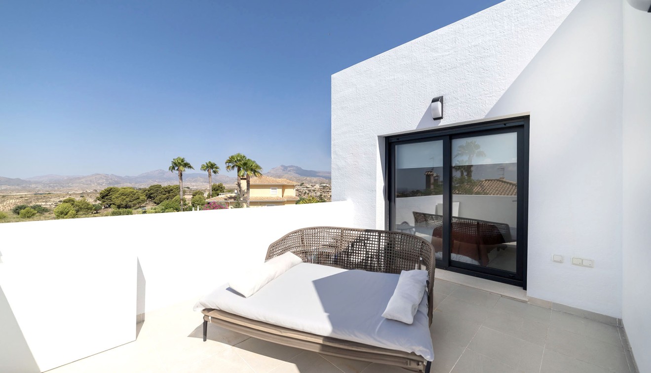New Build - Villa - Busot, zona Bonalba Golf (Alicante) - Spain