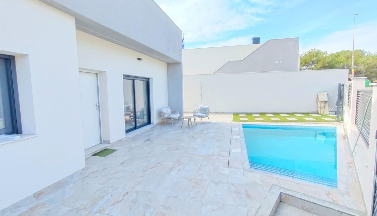 Nouvelle construction - Villa - Pilar de La Horadada - Pinar de Campoverde