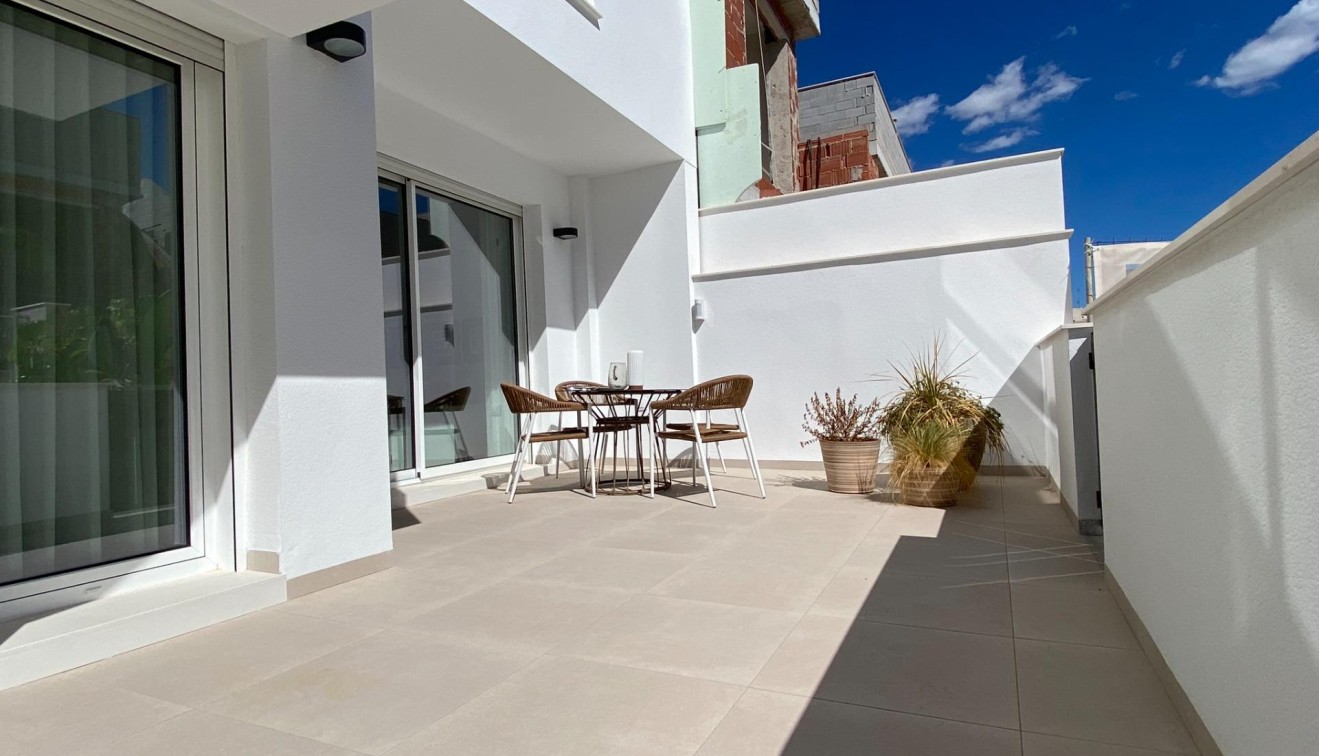 Novostavba - Bungalow - Pilar de La Horadada - pueblo