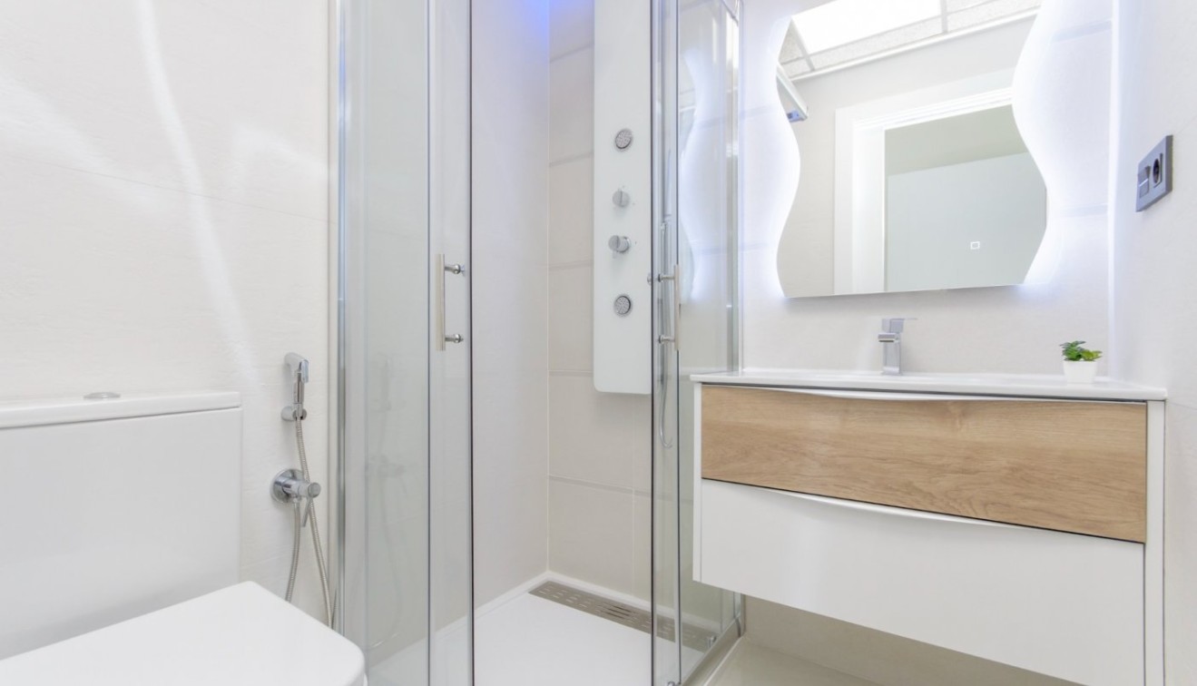 Novostavba - Bungalow - Torrevieja - Los Balcones