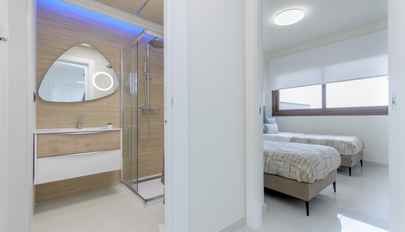 Novostavba - Bungalow - Torrevieja - Los Balcones