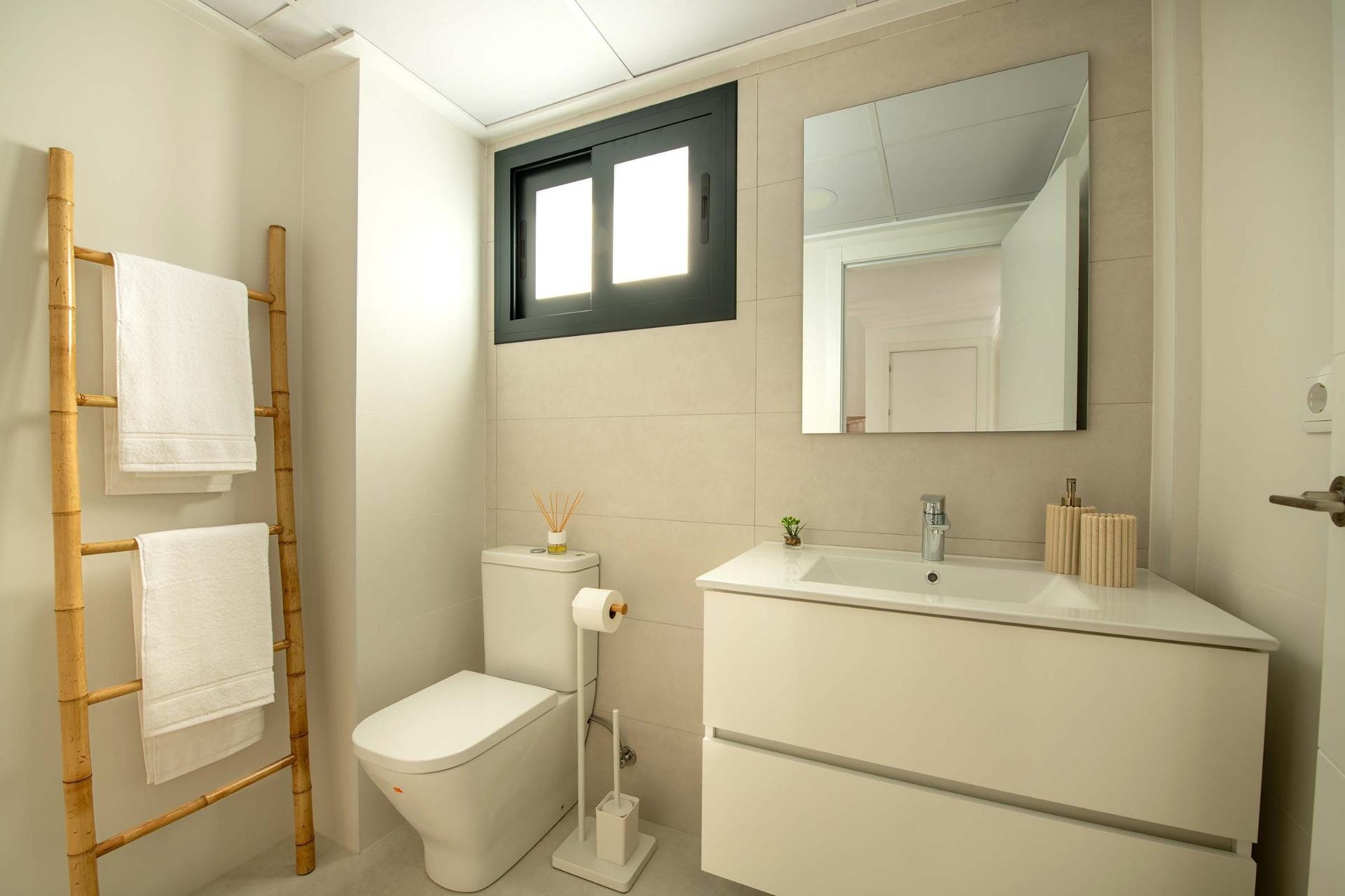 Novostavba - Town House - Cox - San Fernando