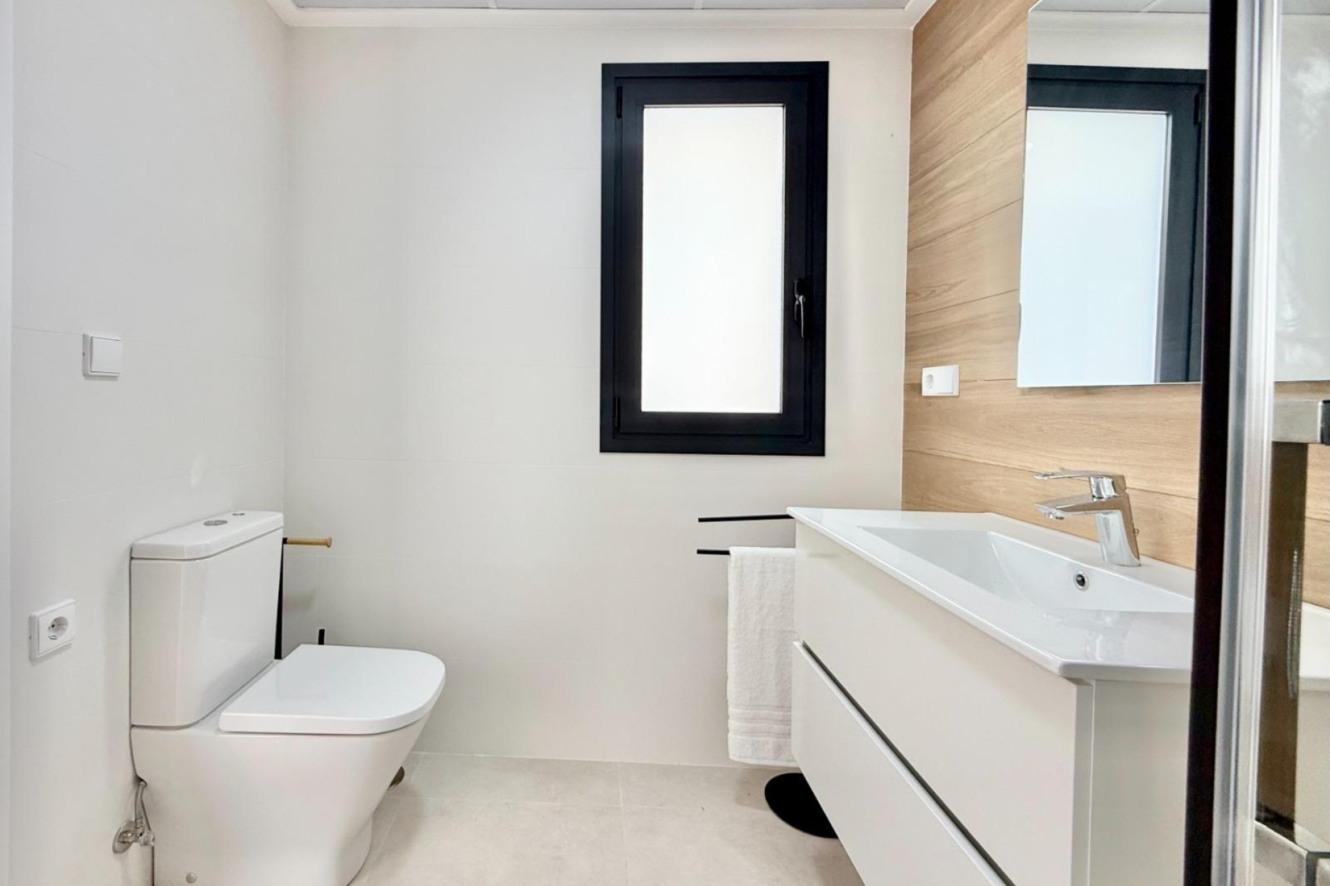 Novostavba - Town House - Cox - San Fernando