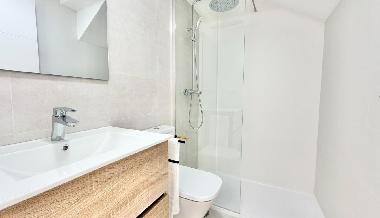 Novostavba - Town House - Cox - San Fernando