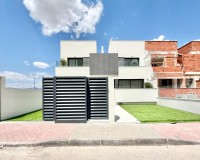 Novostavba - Town House - Cox - San Fernando
