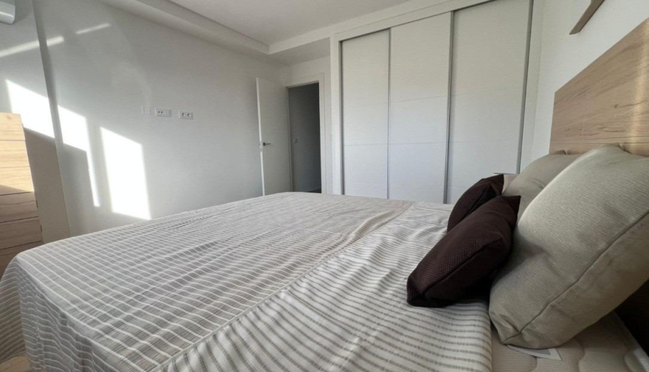 Novostavba - Town House - La Union - centro