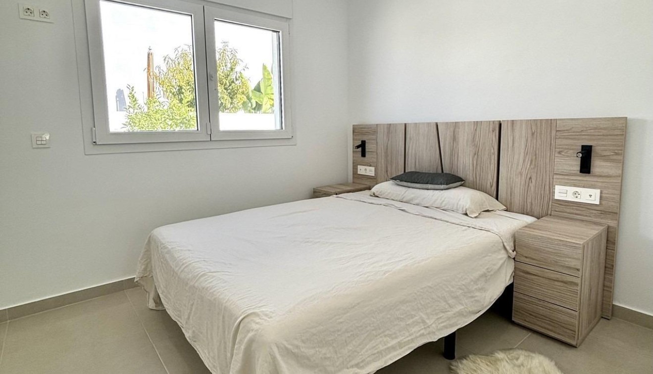 Novostavba - Villa - Benijófar - Pueblo