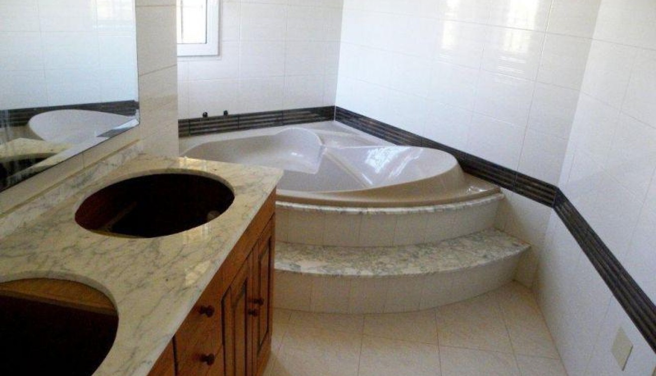 Novostavba - Villa - La Manga - La Manga Del Mar Menor