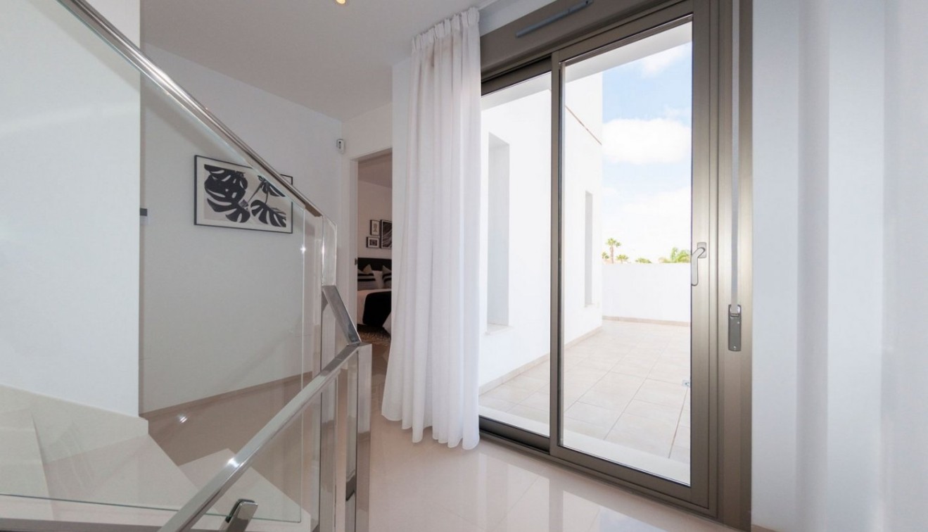 Novostavba - Villa - Los Alcázares - Playa del Espejo