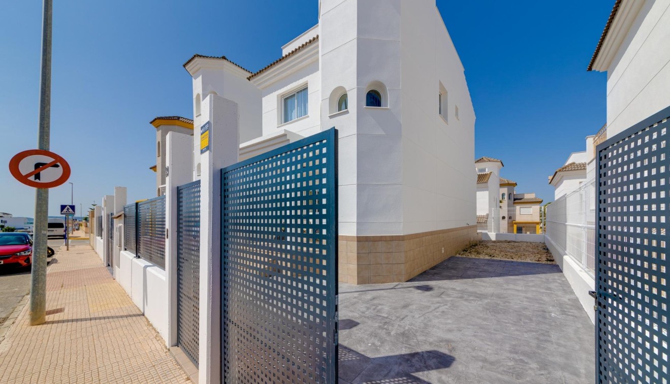 Novostavba - Villa - San Fulgencio - El Oasis
