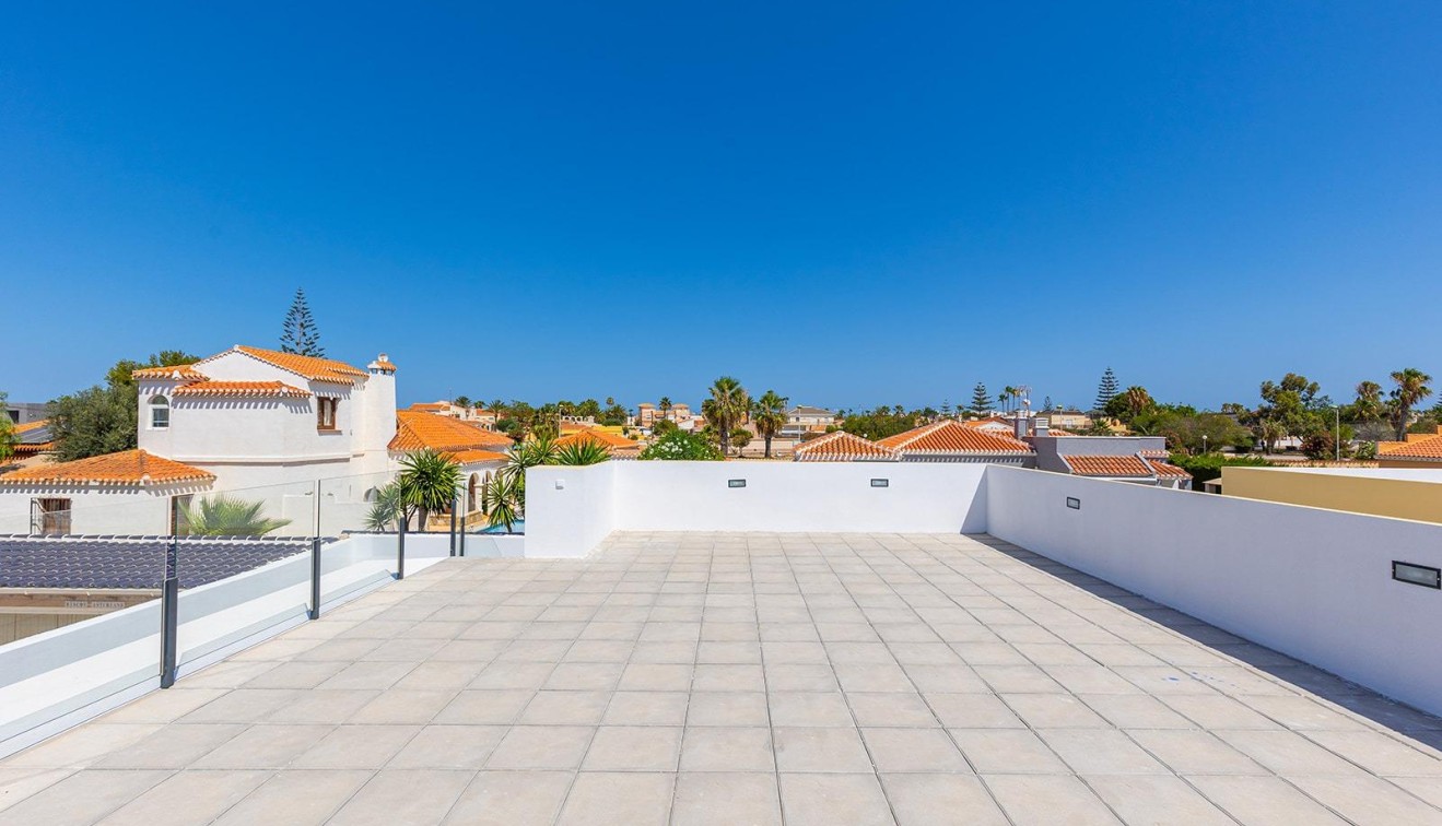 Novostavba - Villa - Torrevieja - Los Balcones