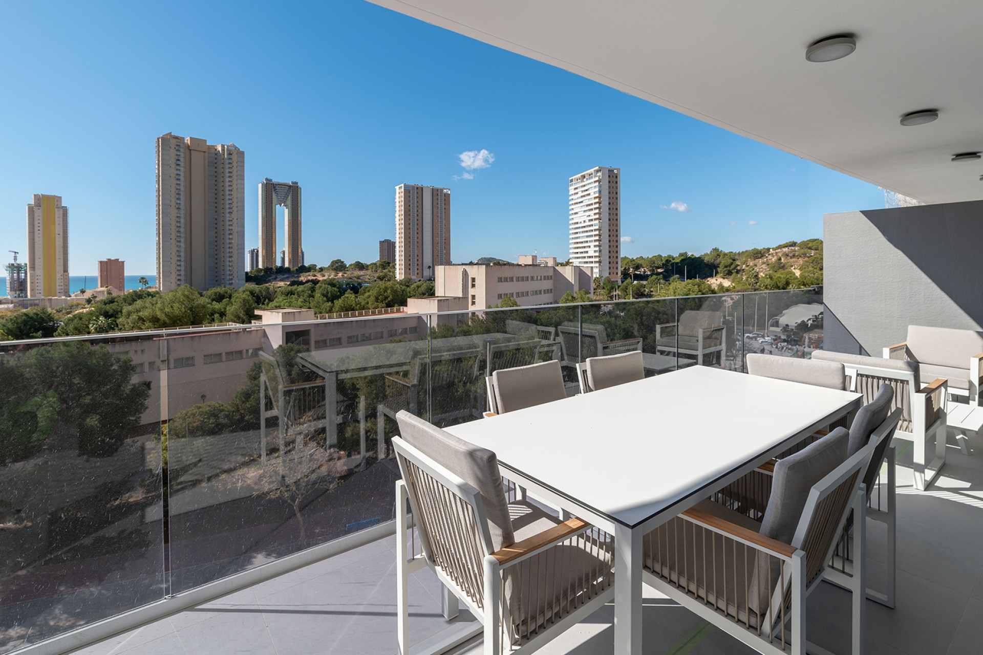 Nowo zbudowane - Apartament - Benidorm - Spain