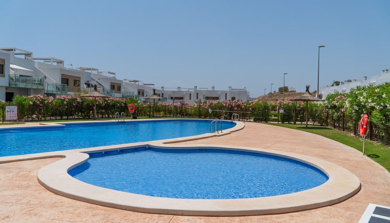 Nowo zbudowane - Bungalow - Orihuela - Vistabella Golf