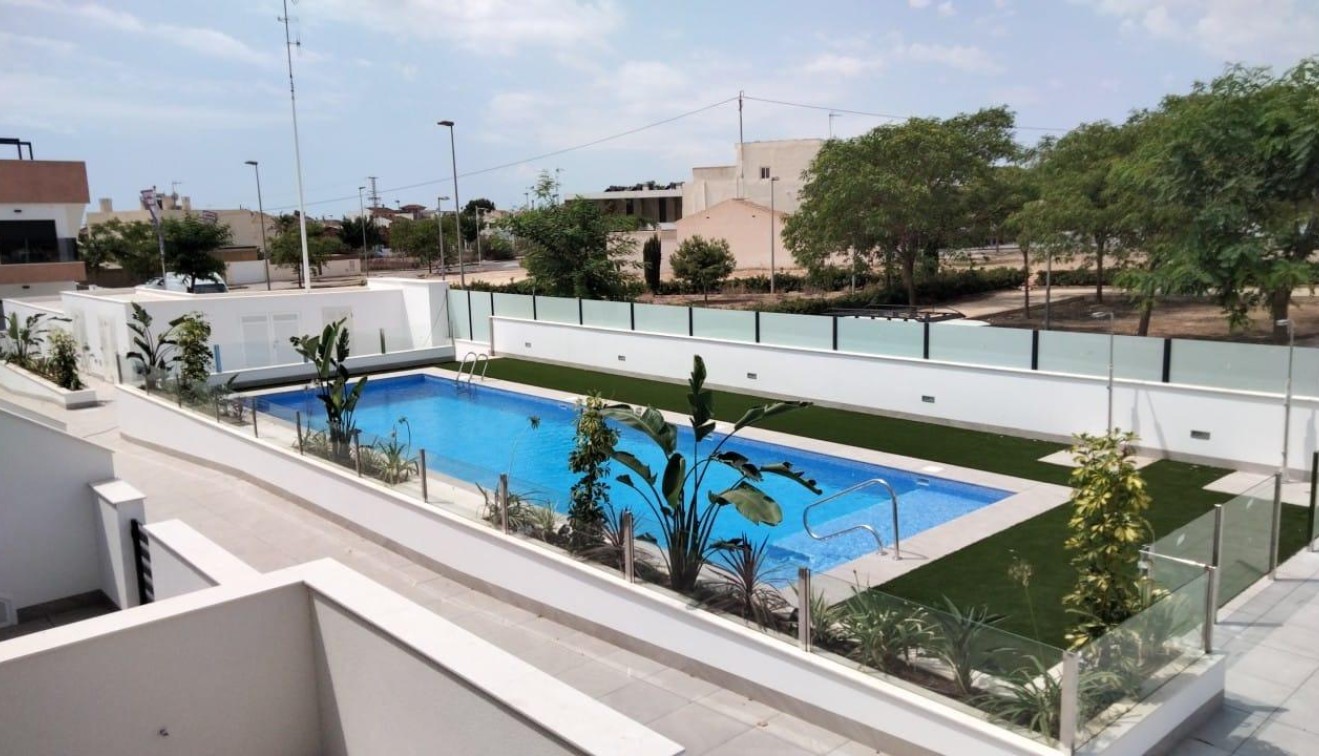 Nowo zbudowane - Bungalow - Pilar de La Horadada - pueblo