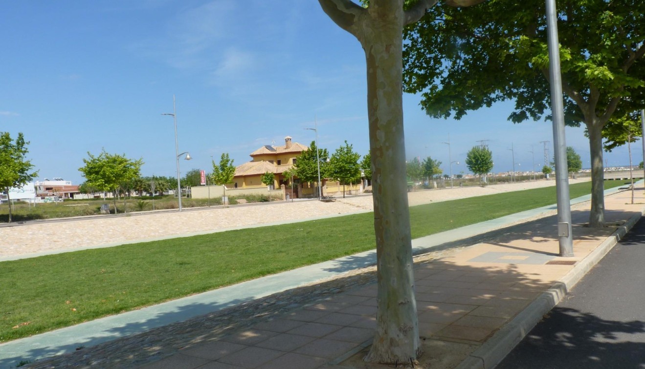 Nowo zbudowane - Bungalow - Pilar de La Horadada - pueblo