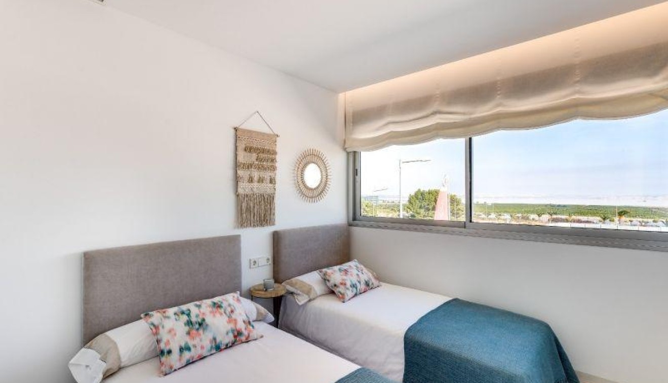 Nowo zbudowane - Bungalow - Torrevieja - Los Balcones