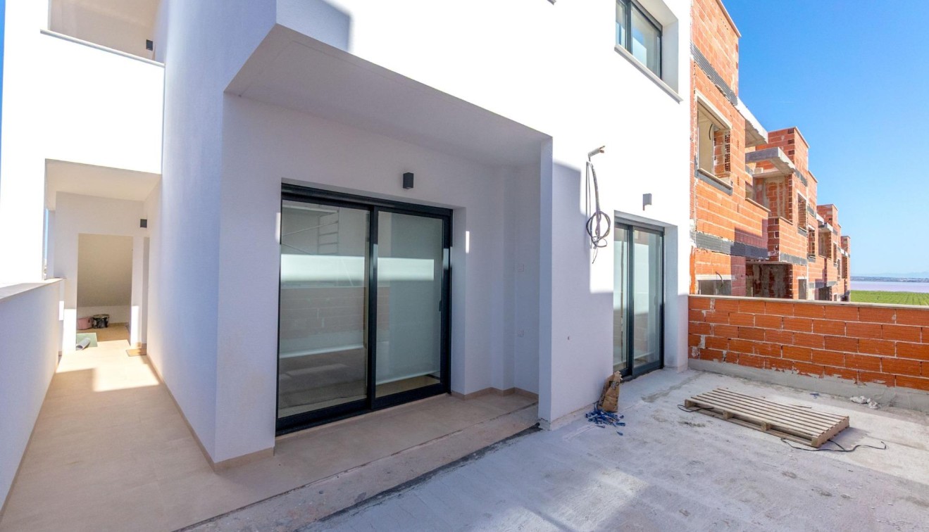 Nowo zbudowane - Bungalow - Torrevieja - Los Balcones