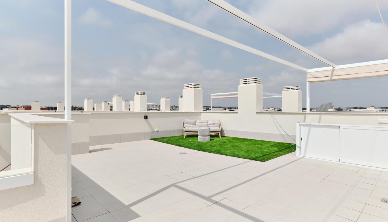 Nowo zbudowane - Bungalow - Torrevieja - Villa Amalia