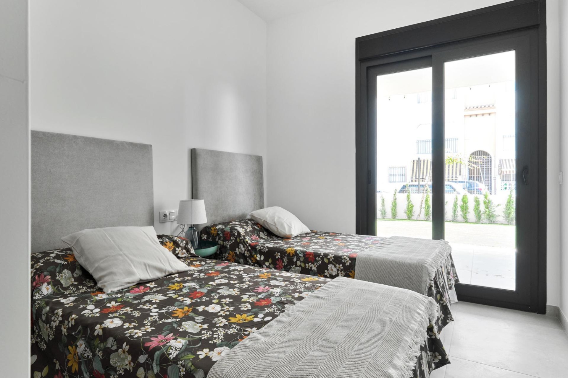 Nowo zbudowane - Bungalow - Torrevieja - Villa Amalia
