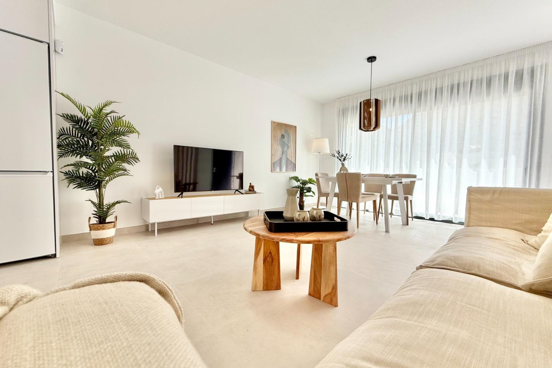 Nowo zbudowane - Town House - Cox - San Fernando