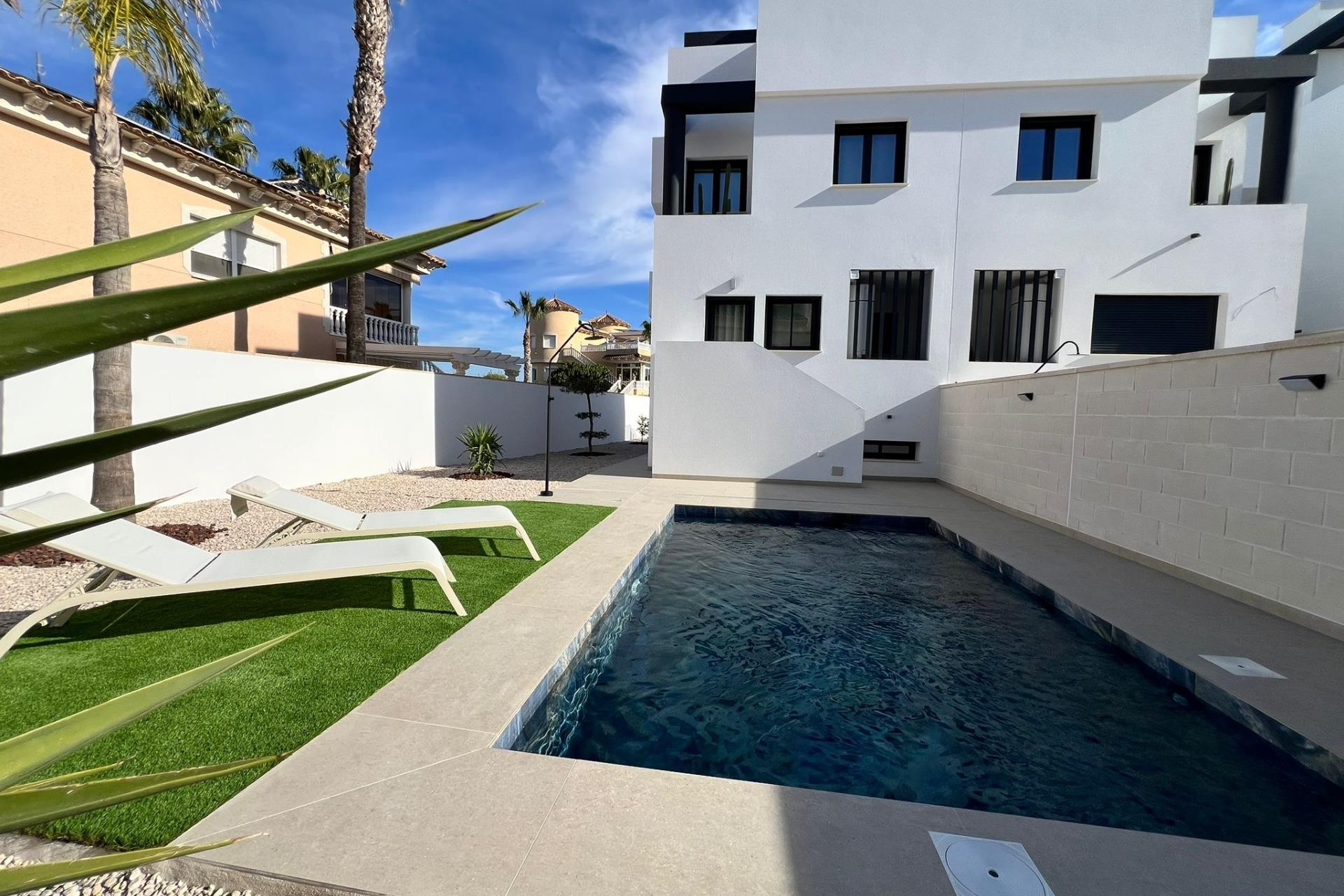 Nowo zbudowane - Willa - Benferri - Benfis Park