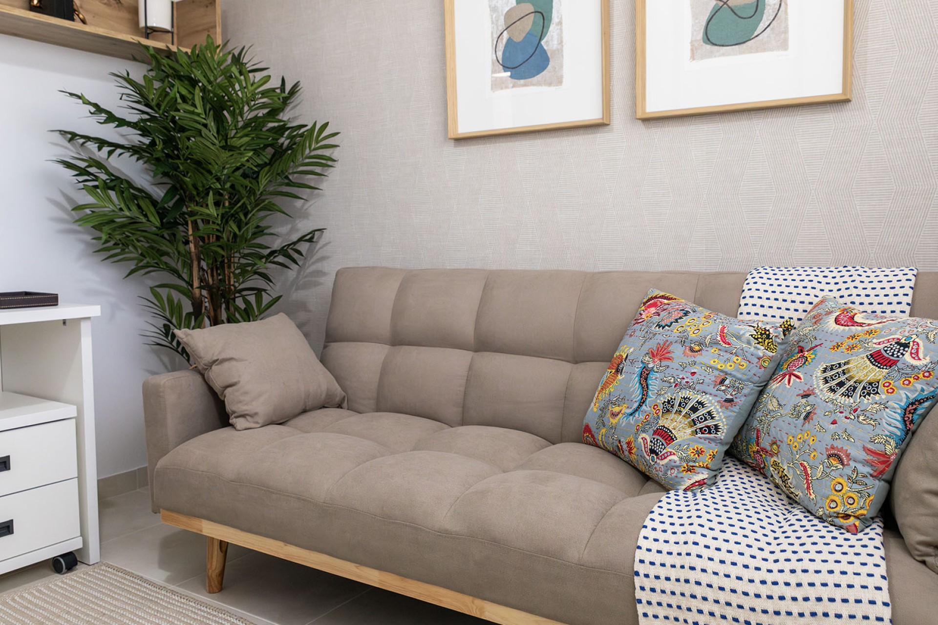 Nowo zbudowane - Willa - Busot, zona Bonalba Golf (Alicante) - Spain