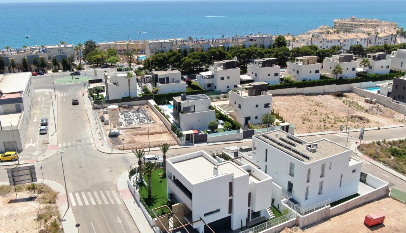Nowo zbudowane - Willa - Orihuela costa - Campoamor