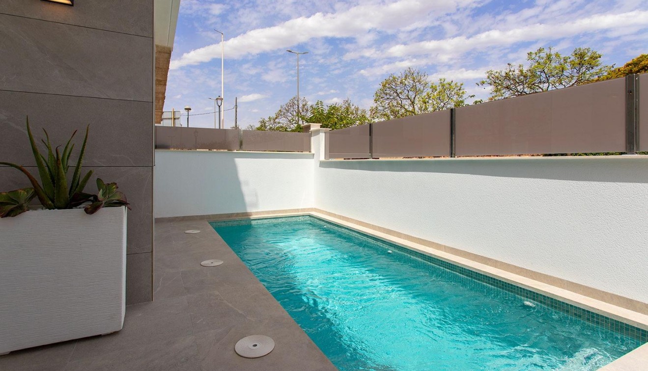 Nowo zbudowane - Willa - Sucina