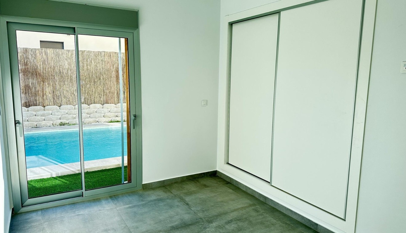 Nueva construcción  - Chalet - Algorfa - La finca golf